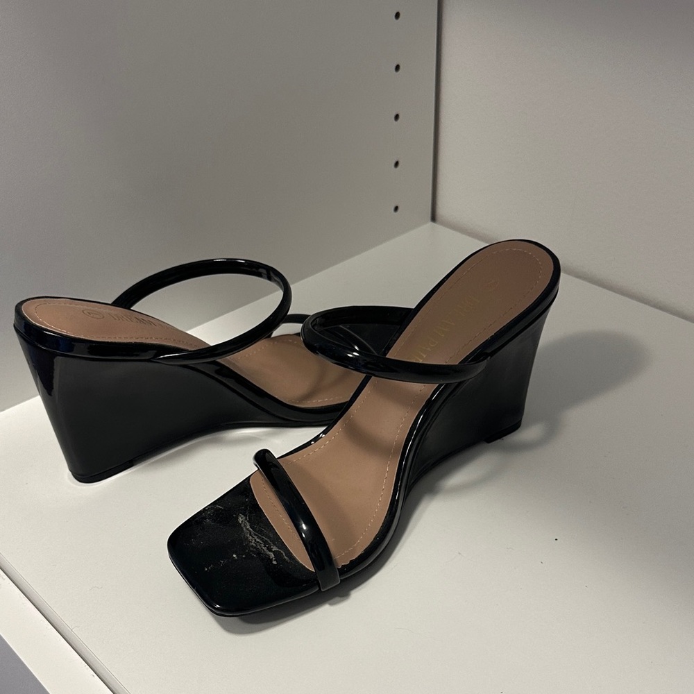 Dream Pairs Black Patent Wedge Sandals